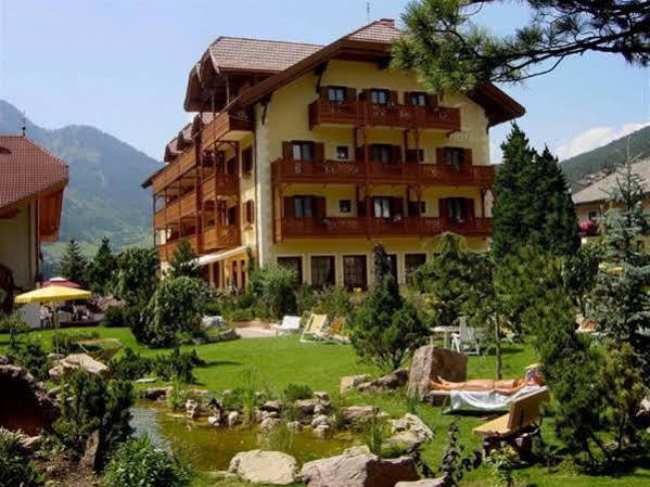 Luna Mondschein Hotel 4*